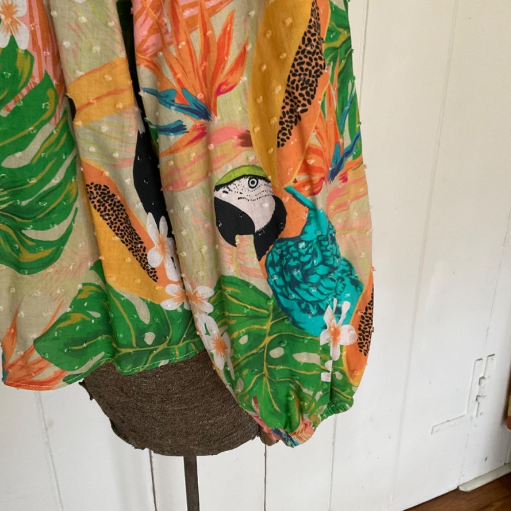 FARM Rio Multicolor Floral Blouse - Picture 7 of 12